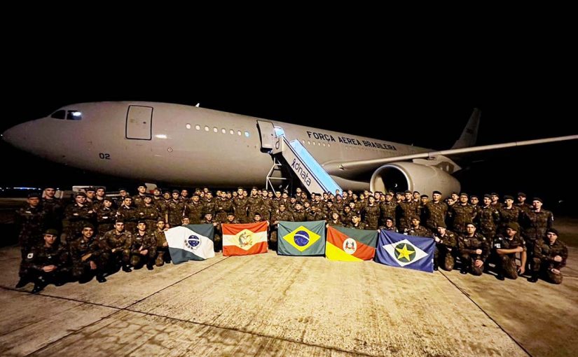 Grupo de militares do Exército vai para a fronteira com a Venezuela no Airbus A330 da FAB